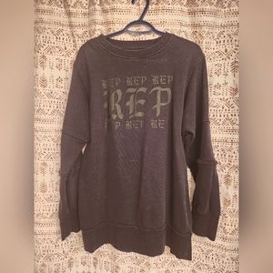 Taylor swift reputation sweater